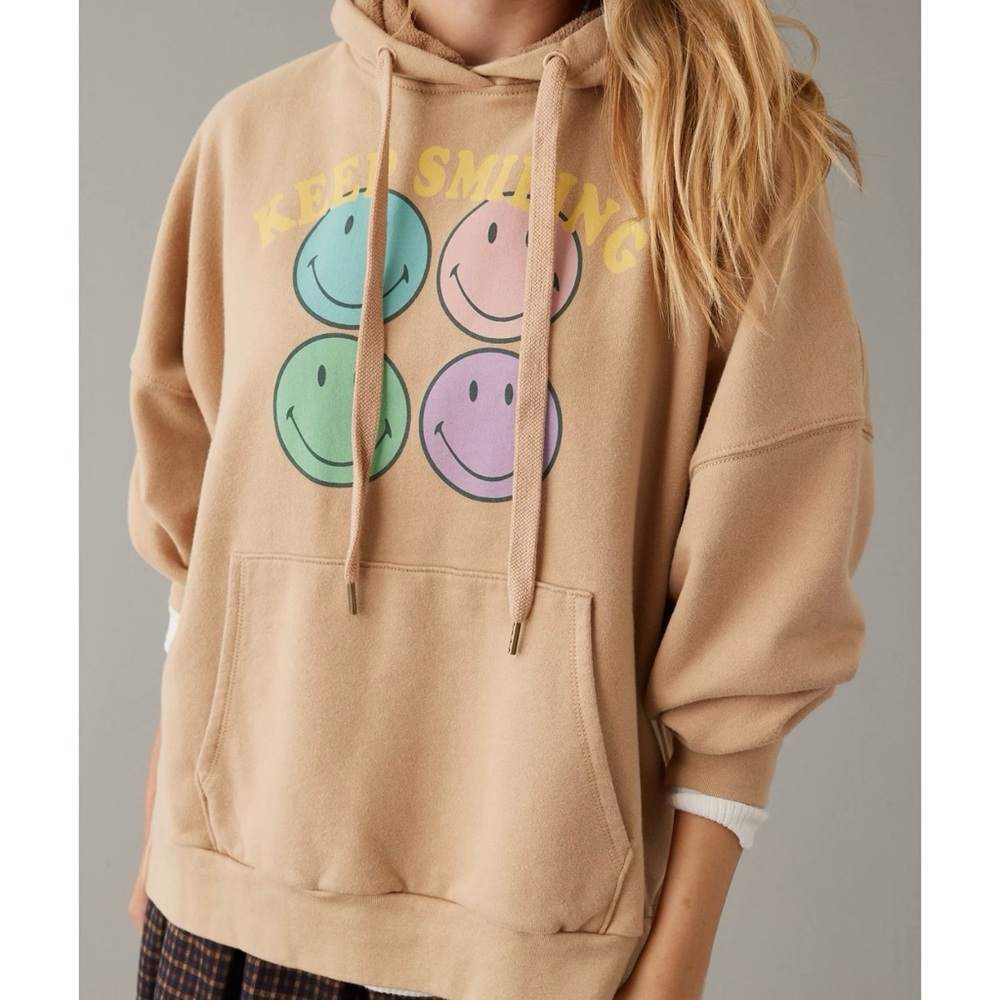 American Eagle Big Hug Keep Smiling Tan Graphic Hoodie
